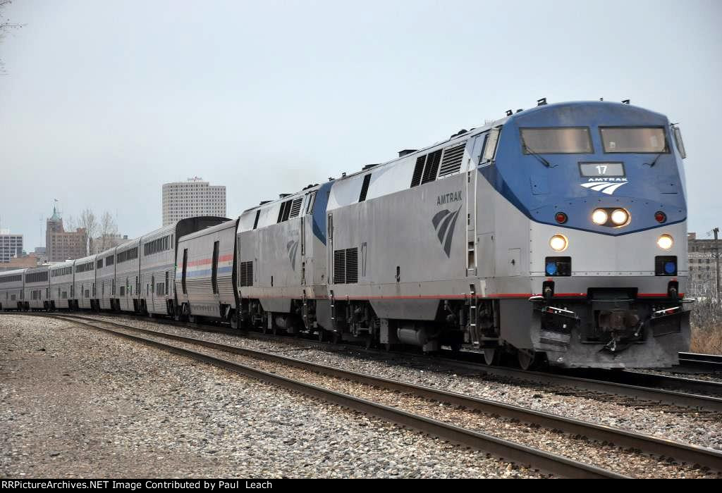 Late running eastbound "Empire Builder"